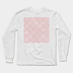 Japanese Fish Scales / Baby Pink Texture Long Sleeve T-Shirt